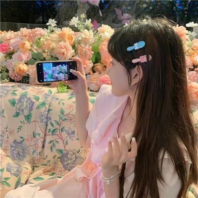 我们的队伍向太阳